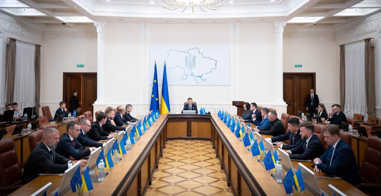 Уряд готує нові рішення для адаптації міст до затяжних тривог, у тому числі щодо комендантської години